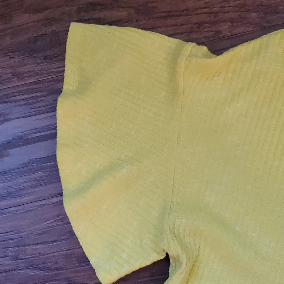 Top - Picture 7 of 13